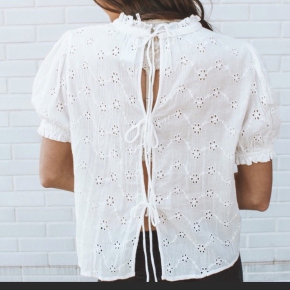 FREE PEOPLE Letters To Juliet Eyelet Top White Puff Sleeve Tie Back Boho Medium - Picture 3 of 8